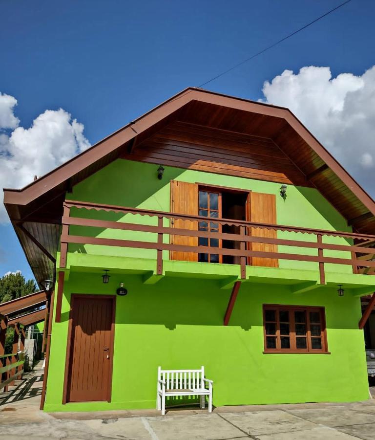 Suite Privativa - Casa Dos Avos 2 Кампус-ду-Жордау Экстерьер фото